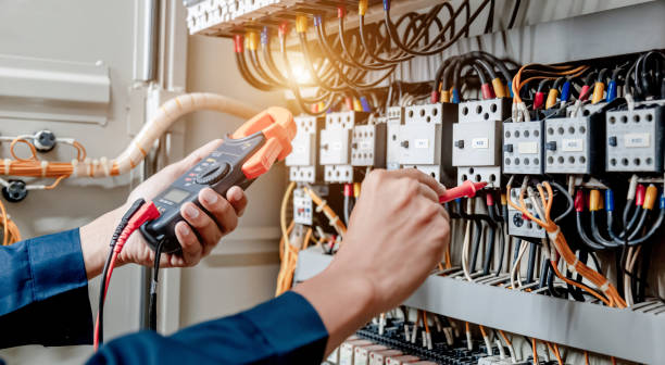 Best Circuit Breaker Repair  in Greendale, WI